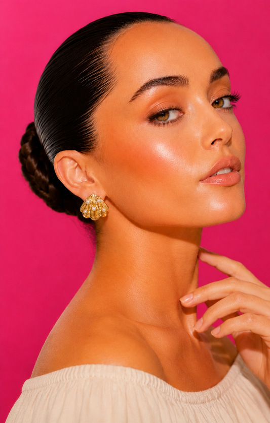 PELAGIA - Gold-Tone Shell and Pearl Stud Earrings