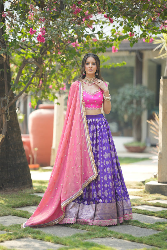 Full bridal look of Pink-Purple Banarasi lehenga with dupatta styled for wedding wear