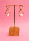 Oval hoop earrings