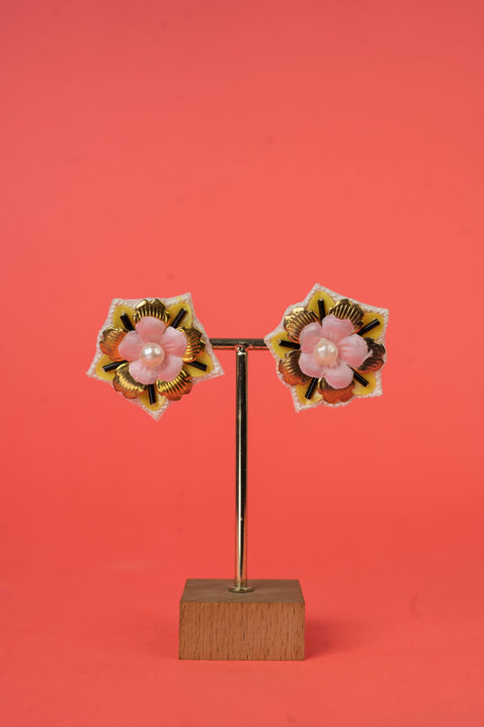 Floral handcrafted earrings